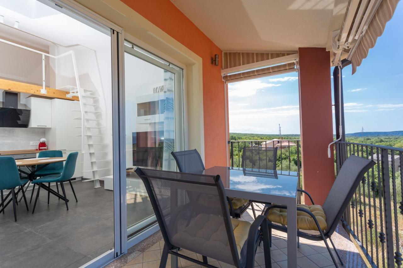 Gallery Apartment In Skrbcici Exterior photo